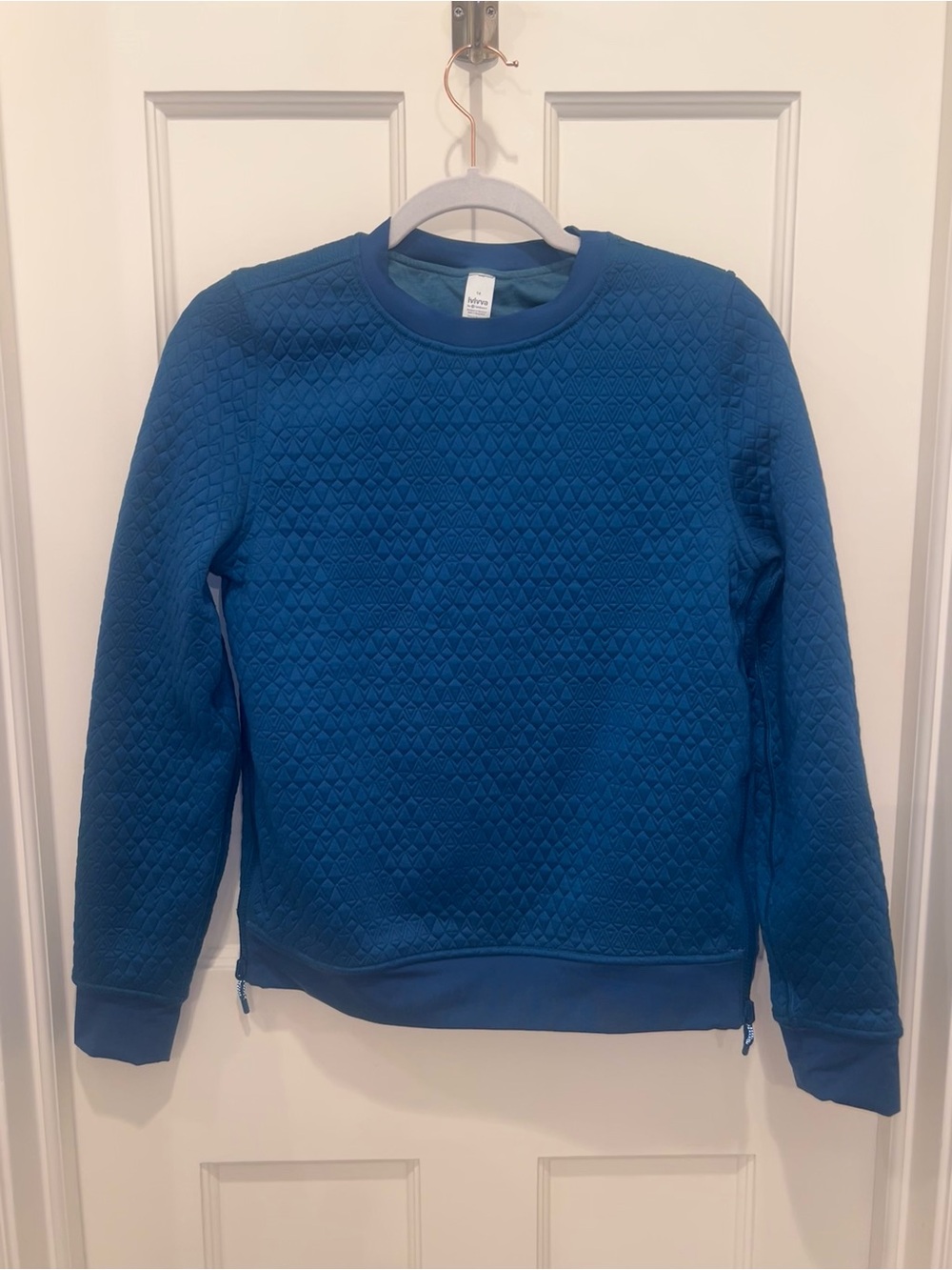NWOT Ivivva by Lululemon Girls' Quilted Crewneck Sweatshirt - Teal Blue